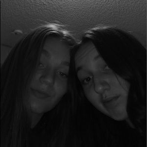 Meet your Posher, Makena